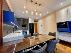 Azure Azere 3 bedrooms